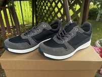 Buty sportowe mon