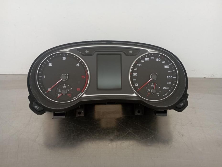 Quadrante / painel de instrumentos AUDI A1 Sportback (8XA, 8XF)