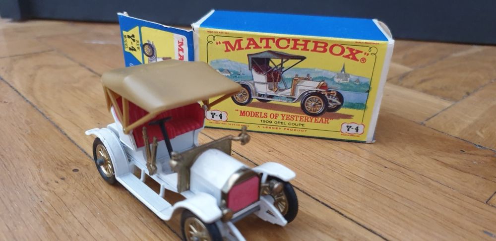 Lesney Matchbox 1909 Opel Coupe 1/43 z pudełkiem