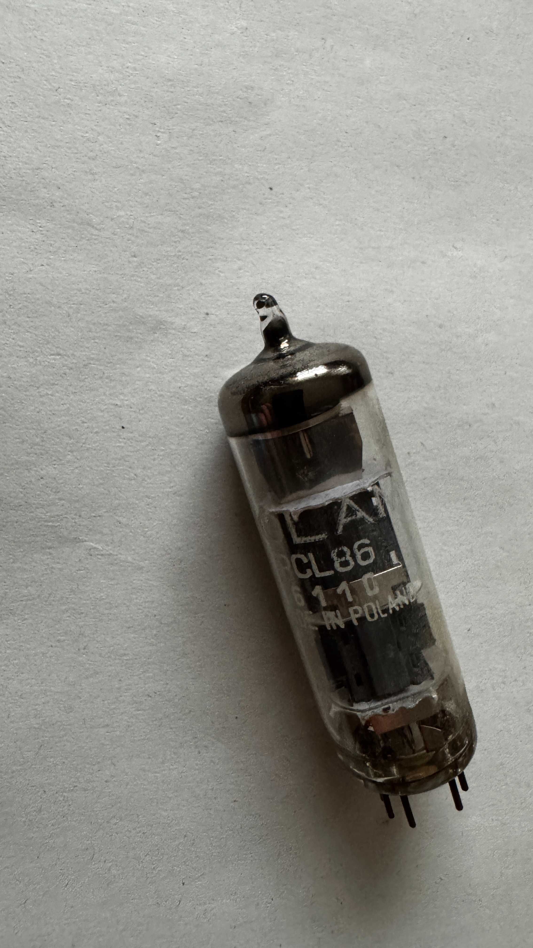 Lampy elektronowe zestaw: PCL 802, PL-504, PCL 86