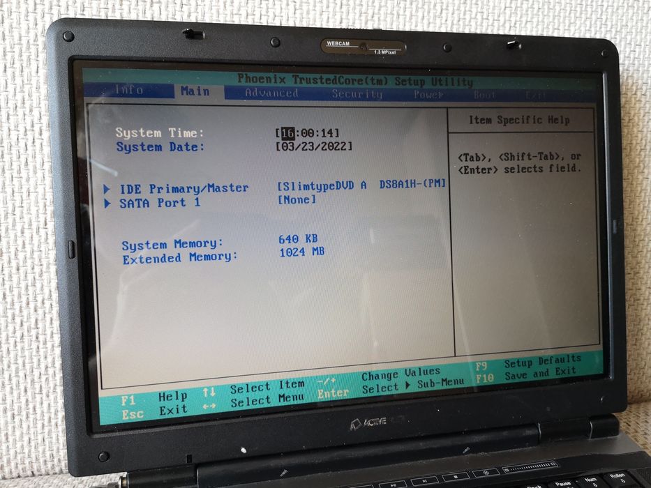 Laptop Active 15", Core 2 Duo, 2GB