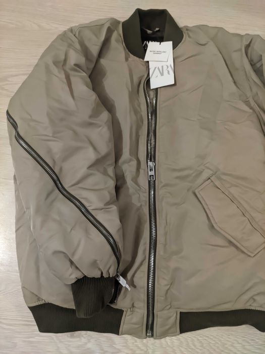 Бомбер ZARA утеплений