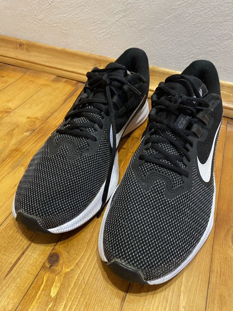 Кросовки Nike RUNNING