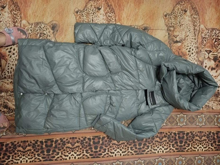 Пальто зимнее. Пальто женское.