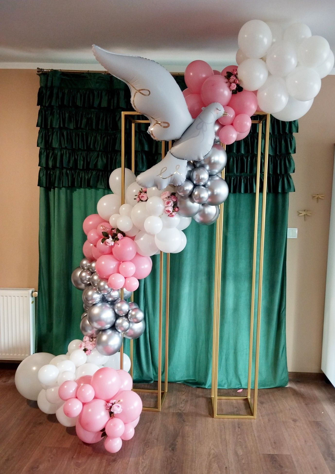 Dekoracje balonowe komunia chrzest