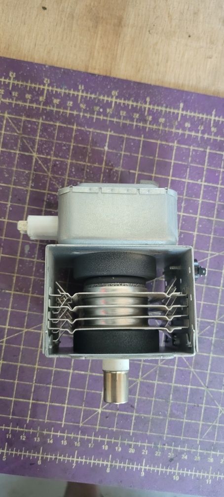 Magnetron Witol 2M217J z mikrofalówki