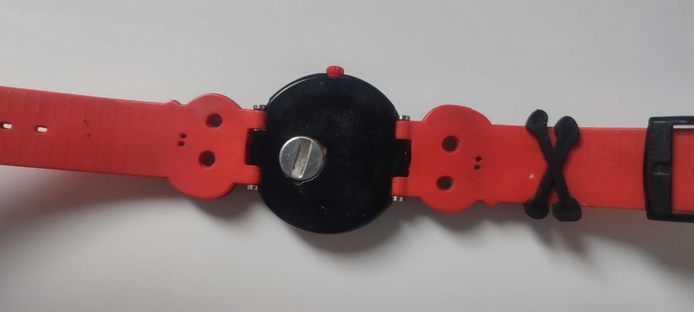 Дитячий годинник на руку