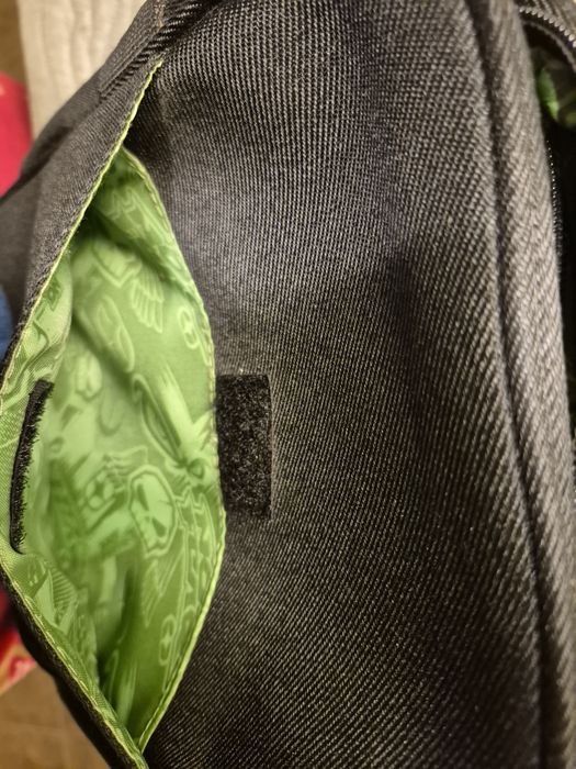 Nerka torebka młodzieżowa męska jak nowa