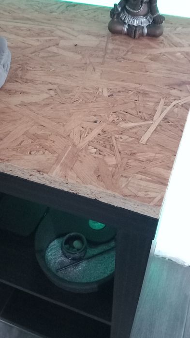 Móvel cubo preto com luzes led