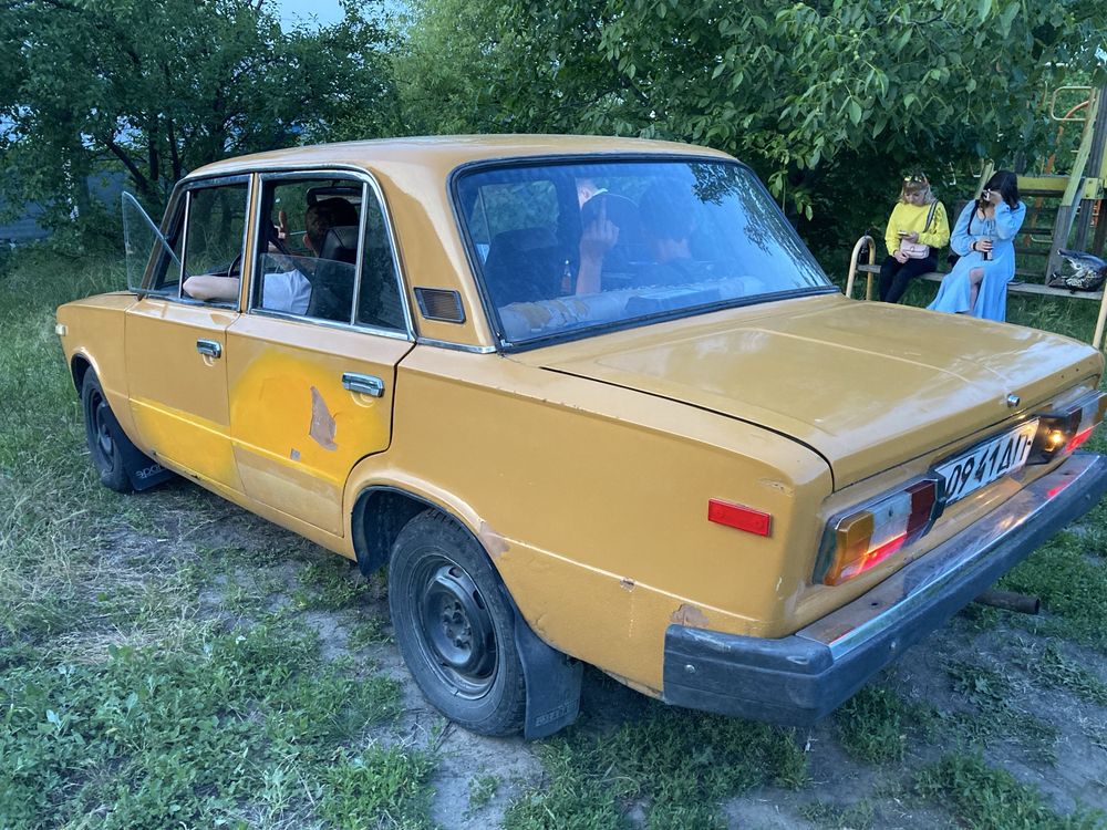 Авто на полном ходу
