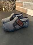Kapcie chłopięce buty do przedszkola