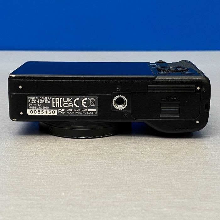 RICOH GR IIIx HDF (24.2MP)