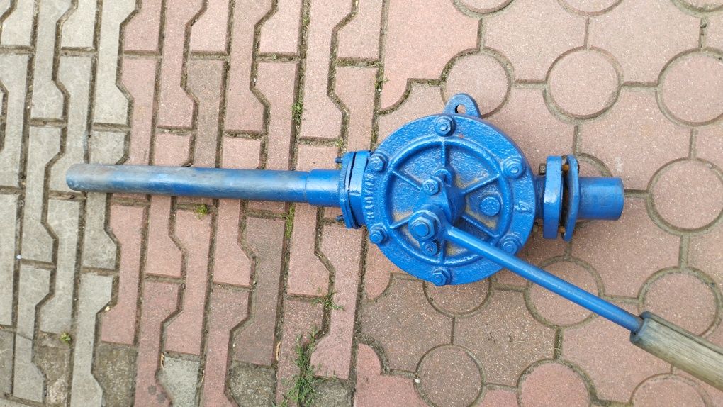 Pompa ręczna do wody oleju itp.