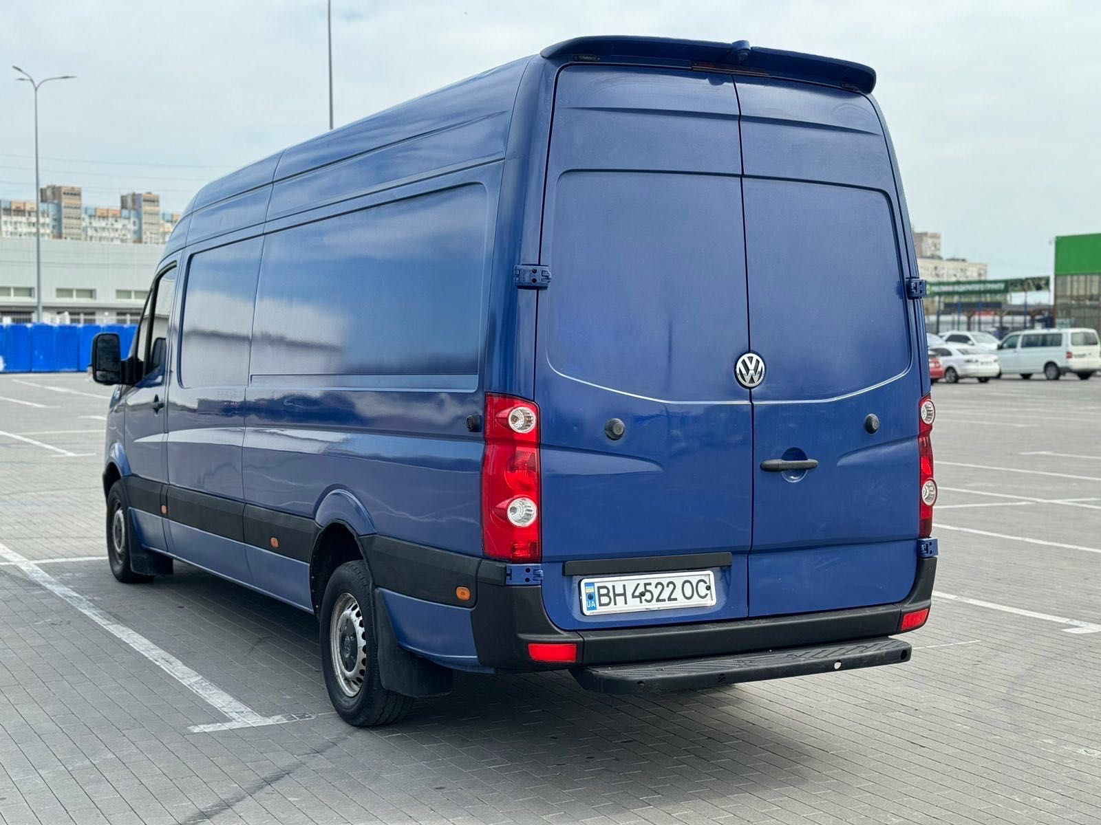 Автомобиль Volkswagen Crafter