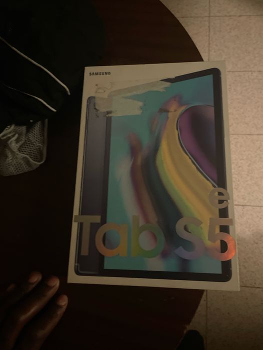 Vendo table samsung S5e