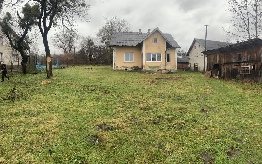 Продаж житлового будинку в с. Ясниська, 75 кв.м. і земел. діл., 34000$