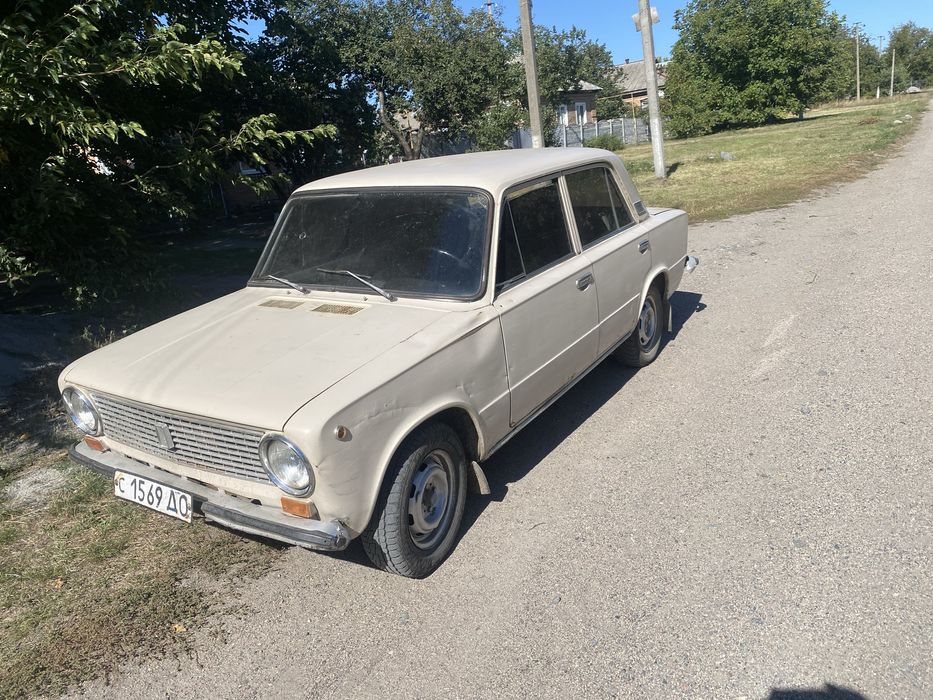 Продам ваз 21013