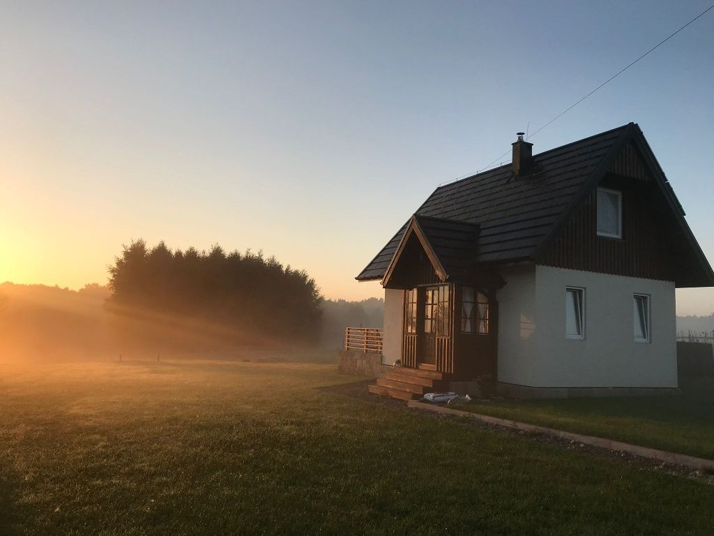 Domek basen wakacje wczasy imprezy jacuzzi balia saun spa panienskie