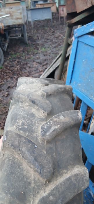 Продам колесо 6×12  скат камера до мотоблока