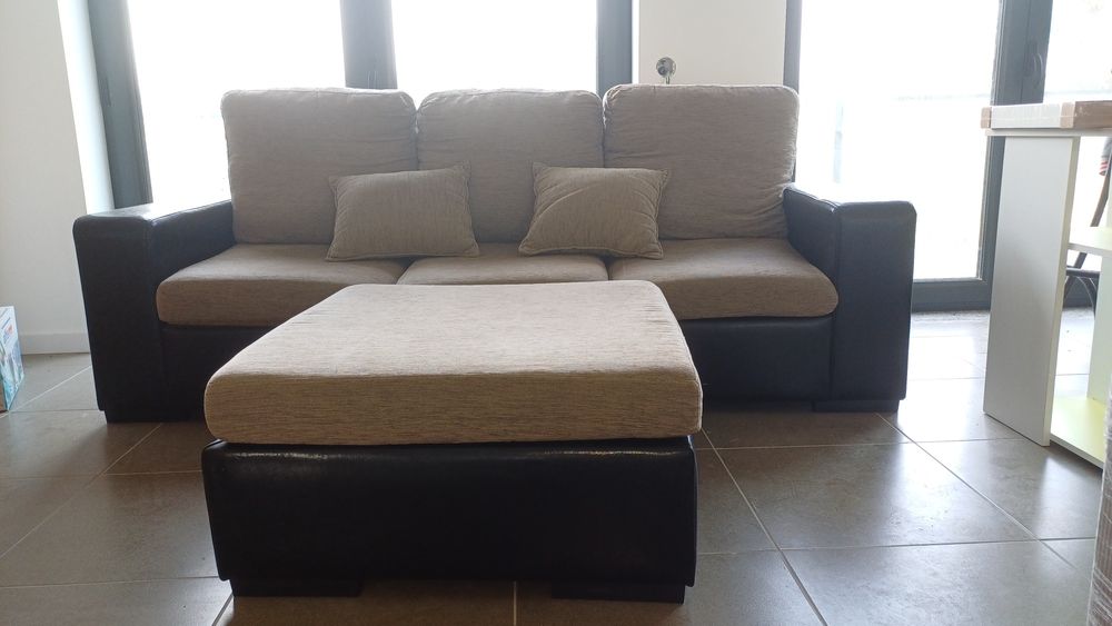 Sofá com chaise amovivel e cama