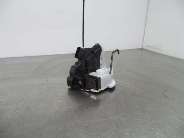 Fechadura / fecho porta frente esquerdo HYUNDAI i20 (GB)