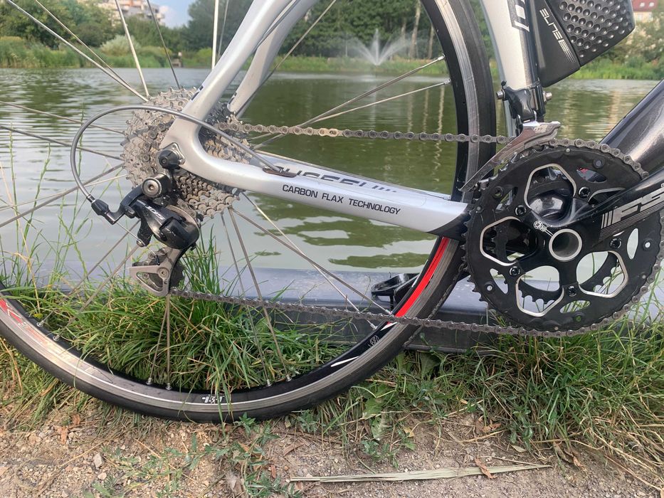 Rower szosowy MUSEEUW MFC 6t.0