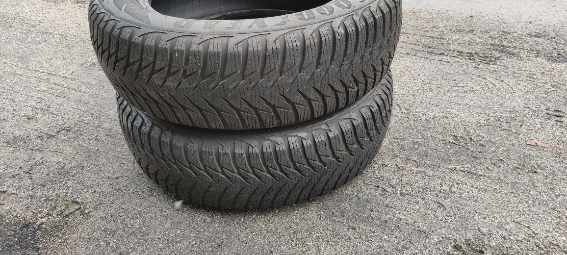 Opony zimowe 6mm 175/65/15 Goodyear 7N