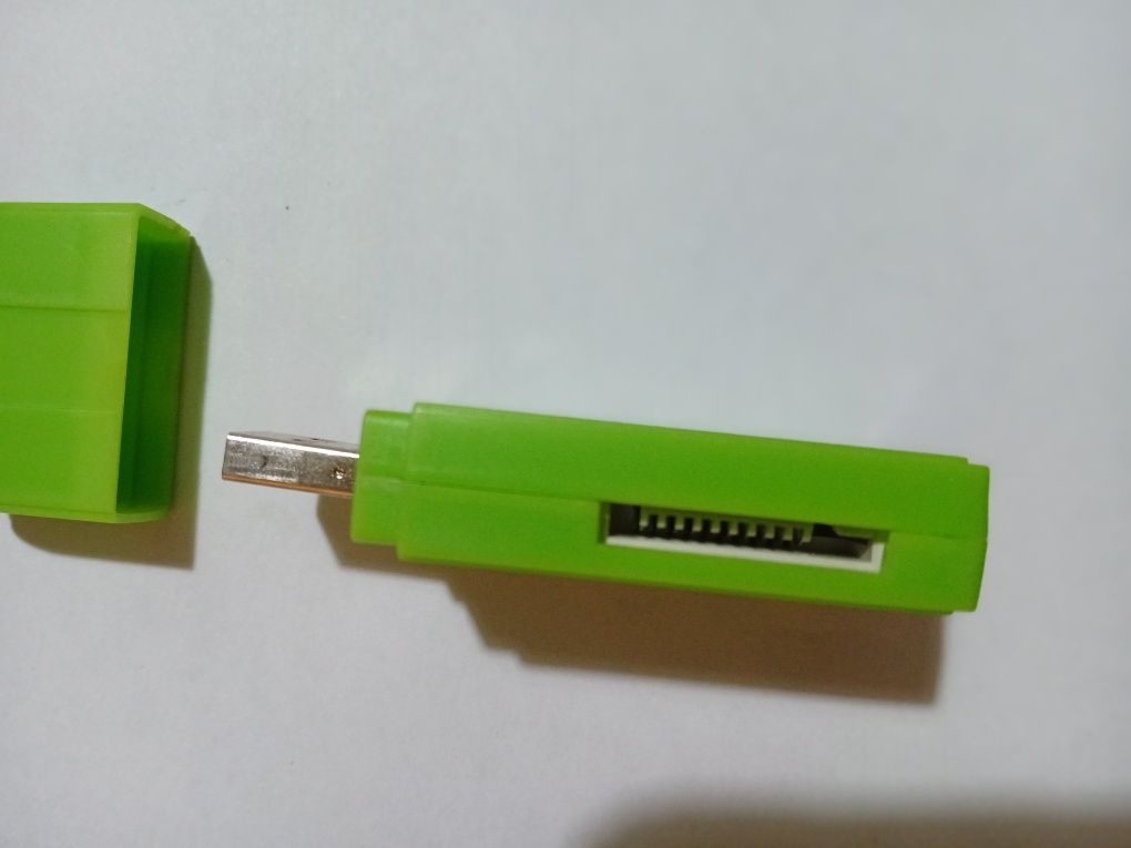 Картридер USB 2.0 для карт пам'яті