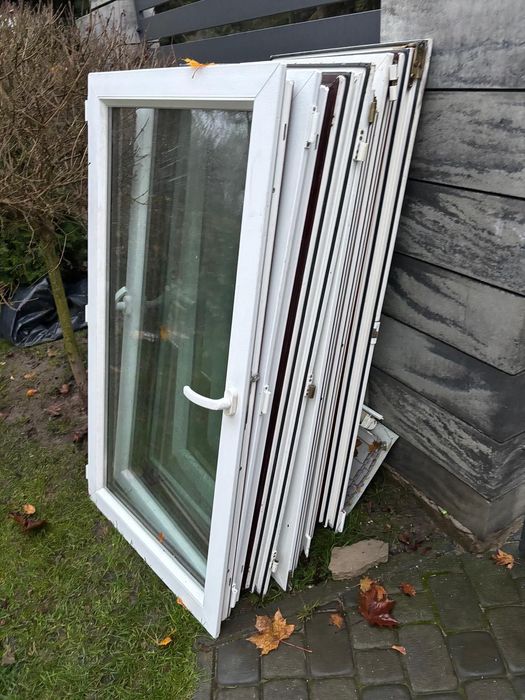 Okna oddam za darmo