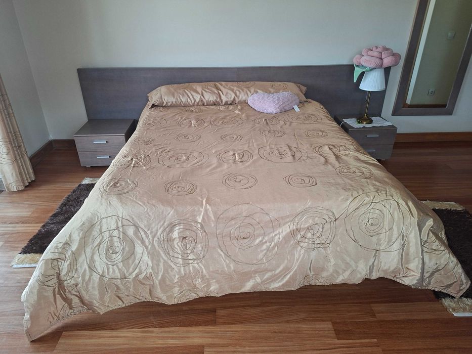 Cama em otimo estado