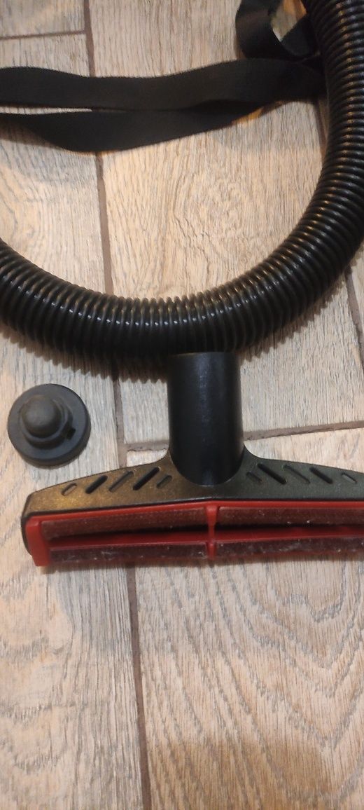Акумуляторний пилосос bosh athlet zoo 25,2 v