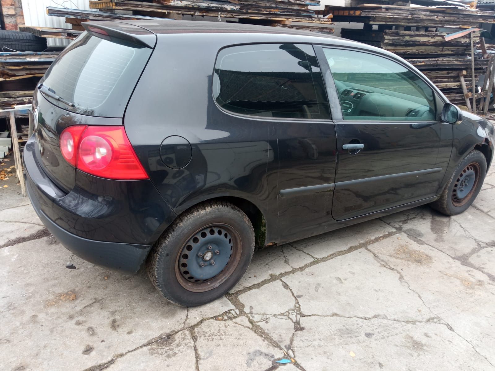 NA CZĘŚCI Volkswagen Golf 5 V 3d 1.4 BCA lakier LC9Z skrzynia FXQ