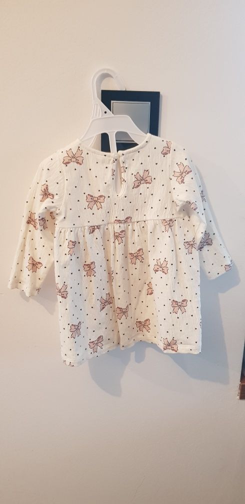 Sukienka dla dziewczynki na długi rękaw rozm 68 H&M