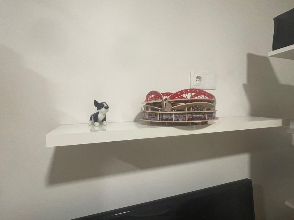 Mobilia de sala completa. Pode ser vendida por peças individualmente.