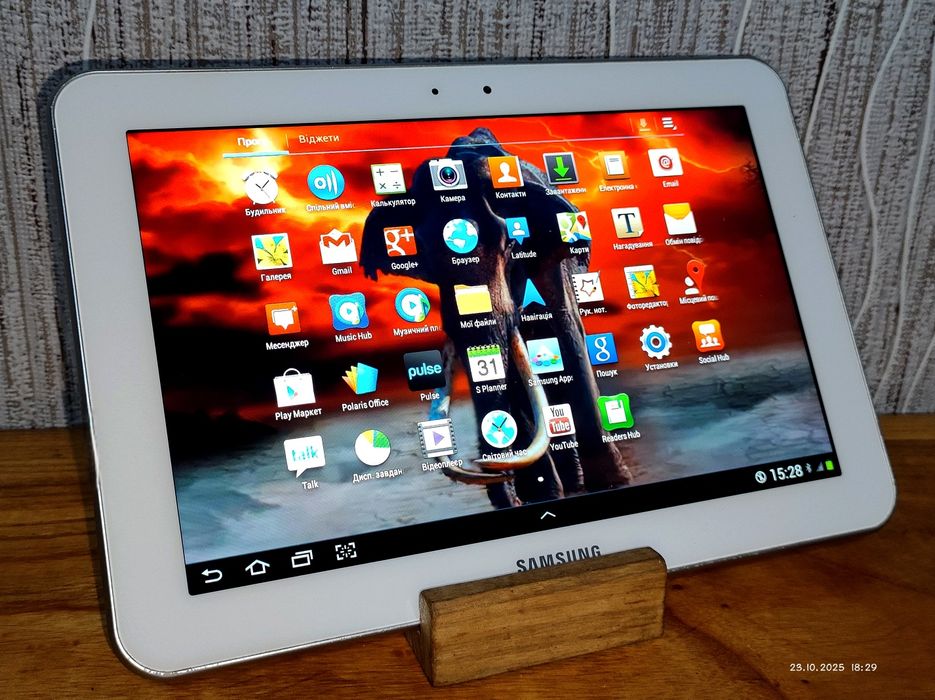 Планшет 10 дюймов на 1 сим 4G LTE Samsung Galaxy Tab 2/16 + чехол