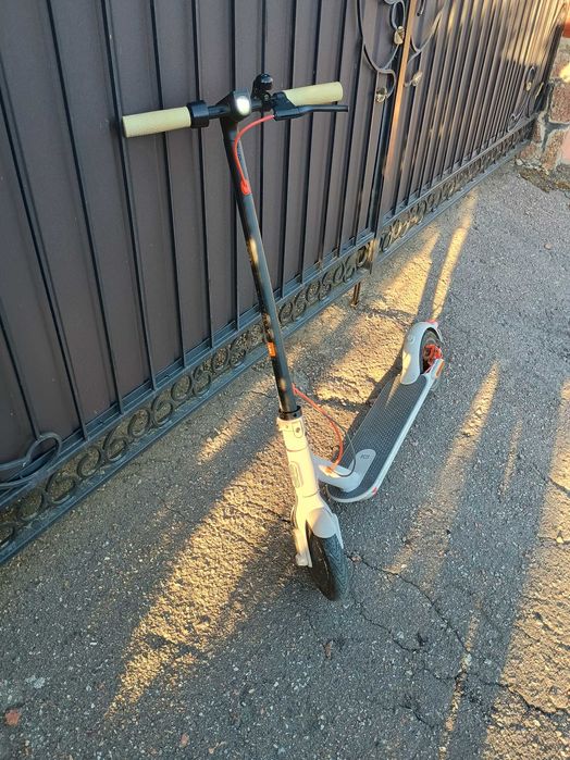 Електросамокат  Мі 3