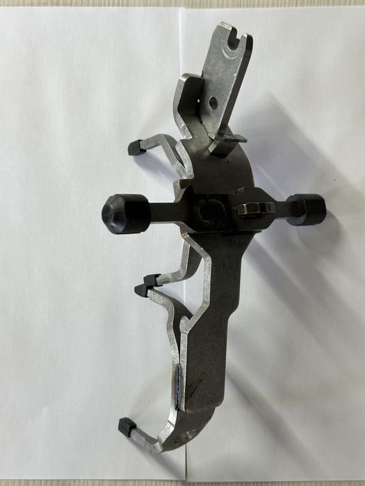 Revers - вилка задньої передачі R DQ200