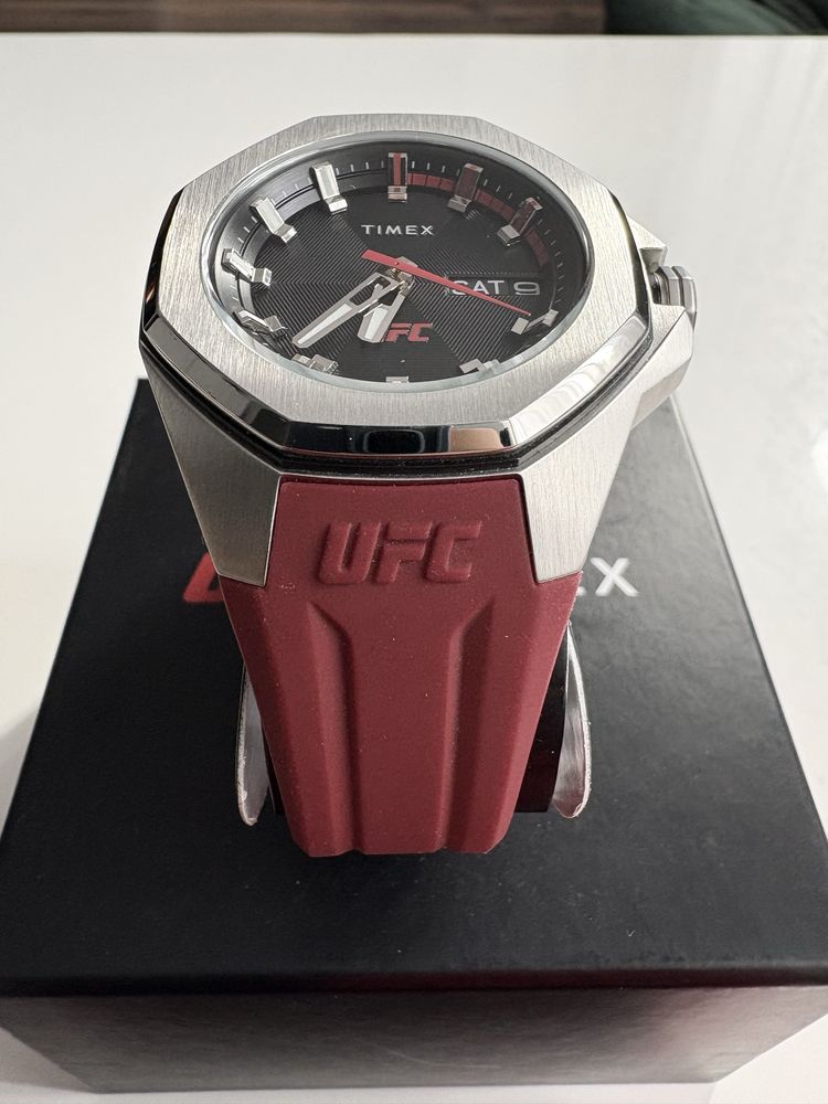 Timex UFC Pro official time kipper of UFC