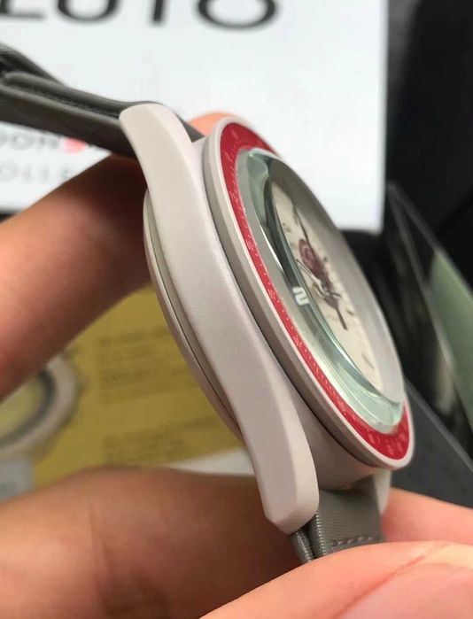 Zegarek SO33M101 - kosmiczny design