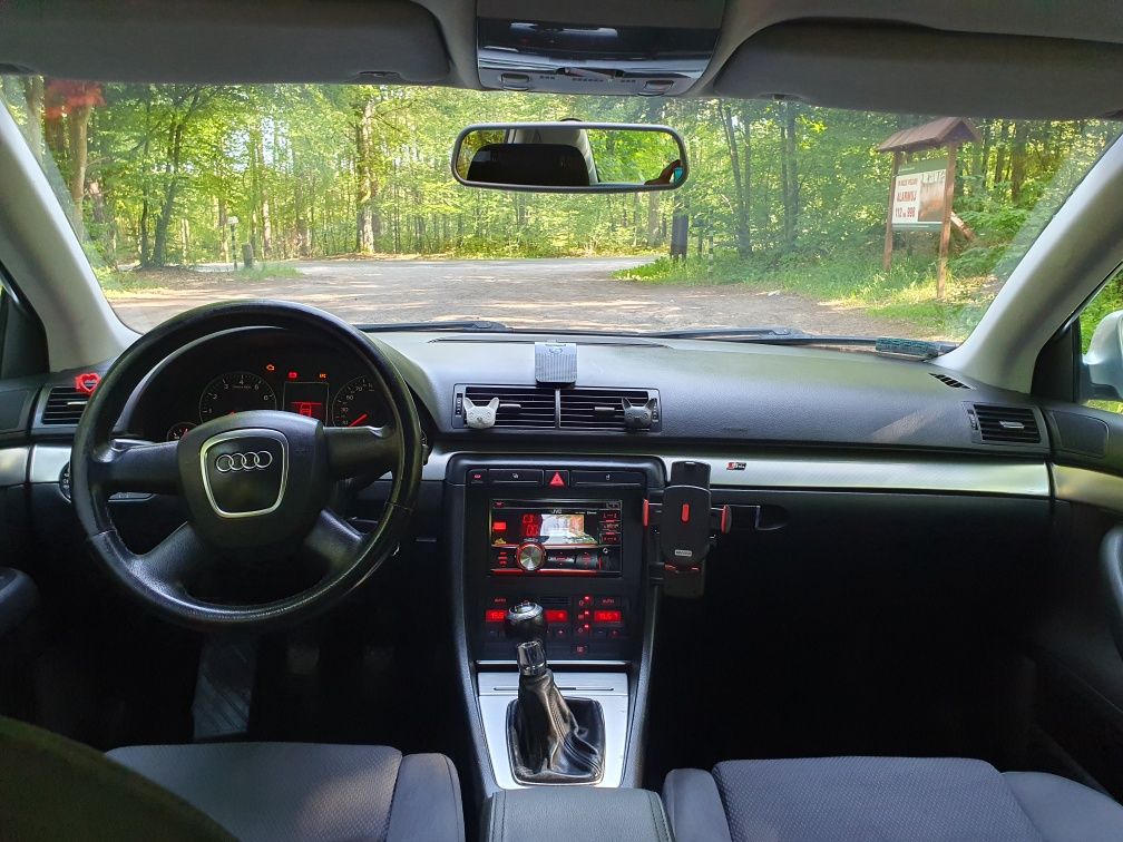 Audi A4 b7 1.6 MPI 102KM LPG