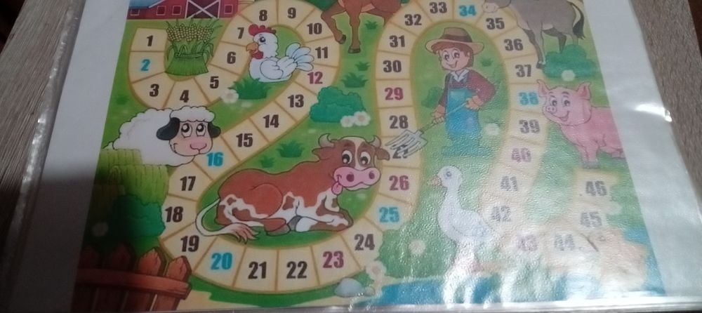 Математичне ігрове поле для настільної гри