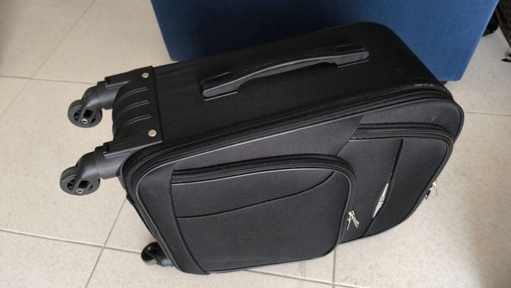 Bagagem de viagem de cabine