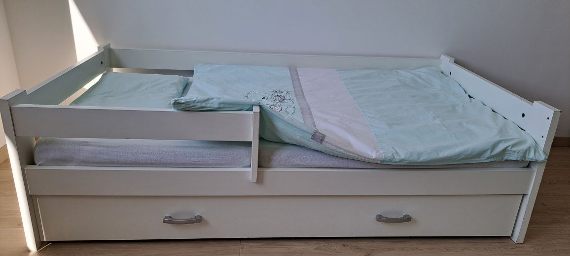 Łóżko dla dziecka powyżej 1 roku życia 160x80 białe wysuwana szuflada