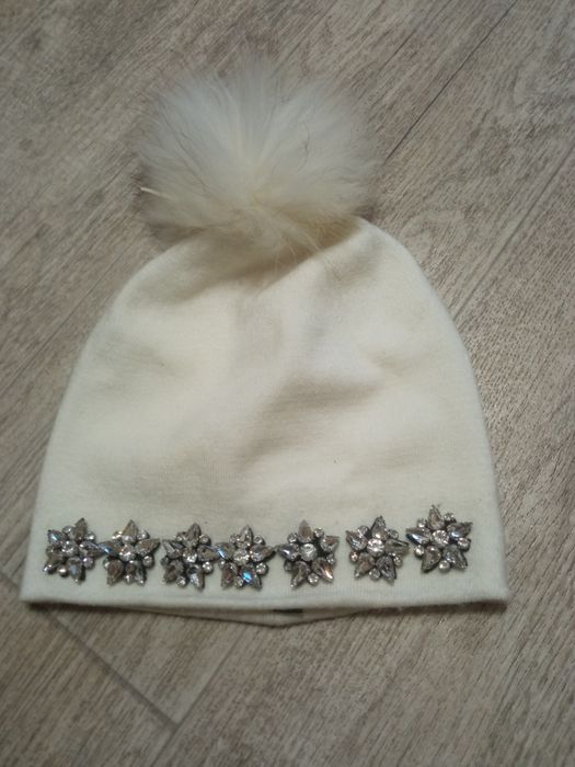 Шапка для дівчаток.