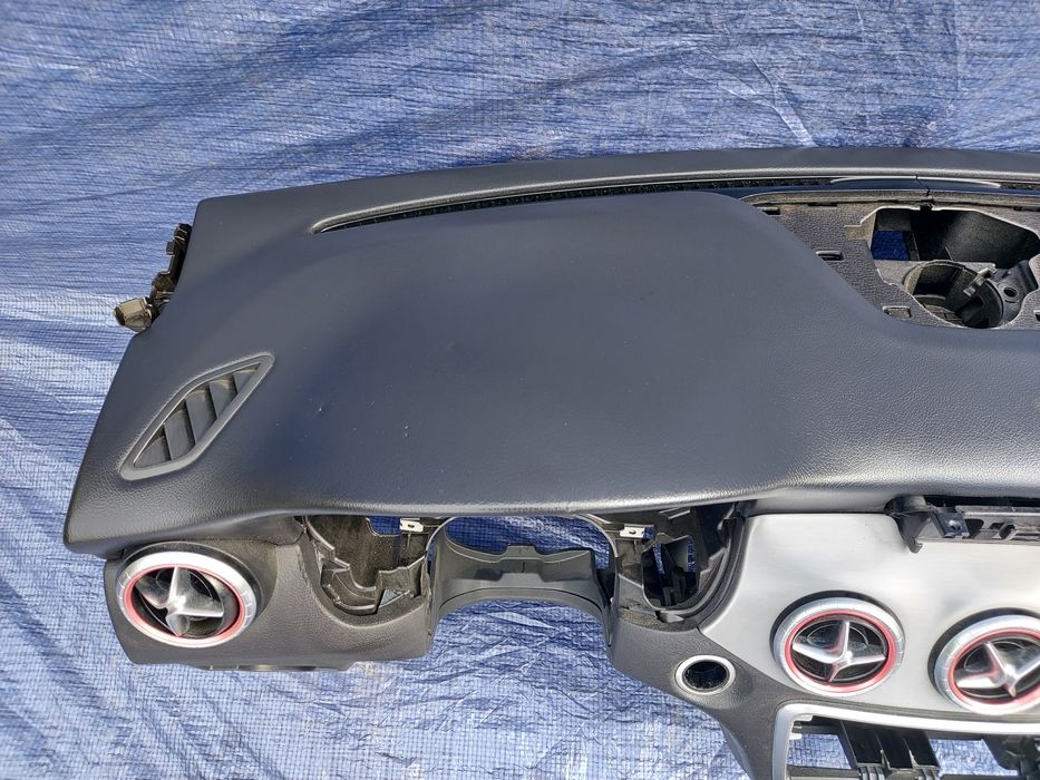 Mercedes CLA W117 Konsola Deska Airbag Pasy Opolskie Części