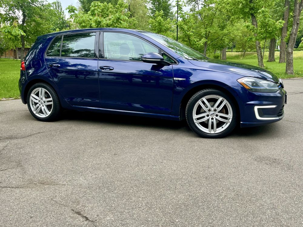 Volkswagen e-golf 2017 36kW