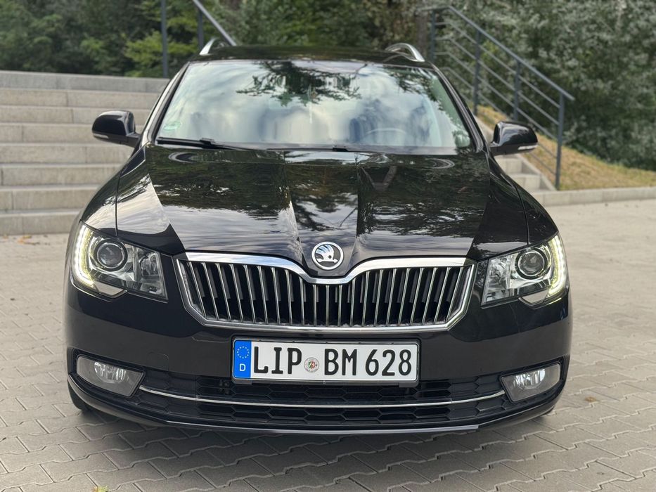 Skoda Superb 2.0d 170ps Manual Navi Xenon Idealny stan