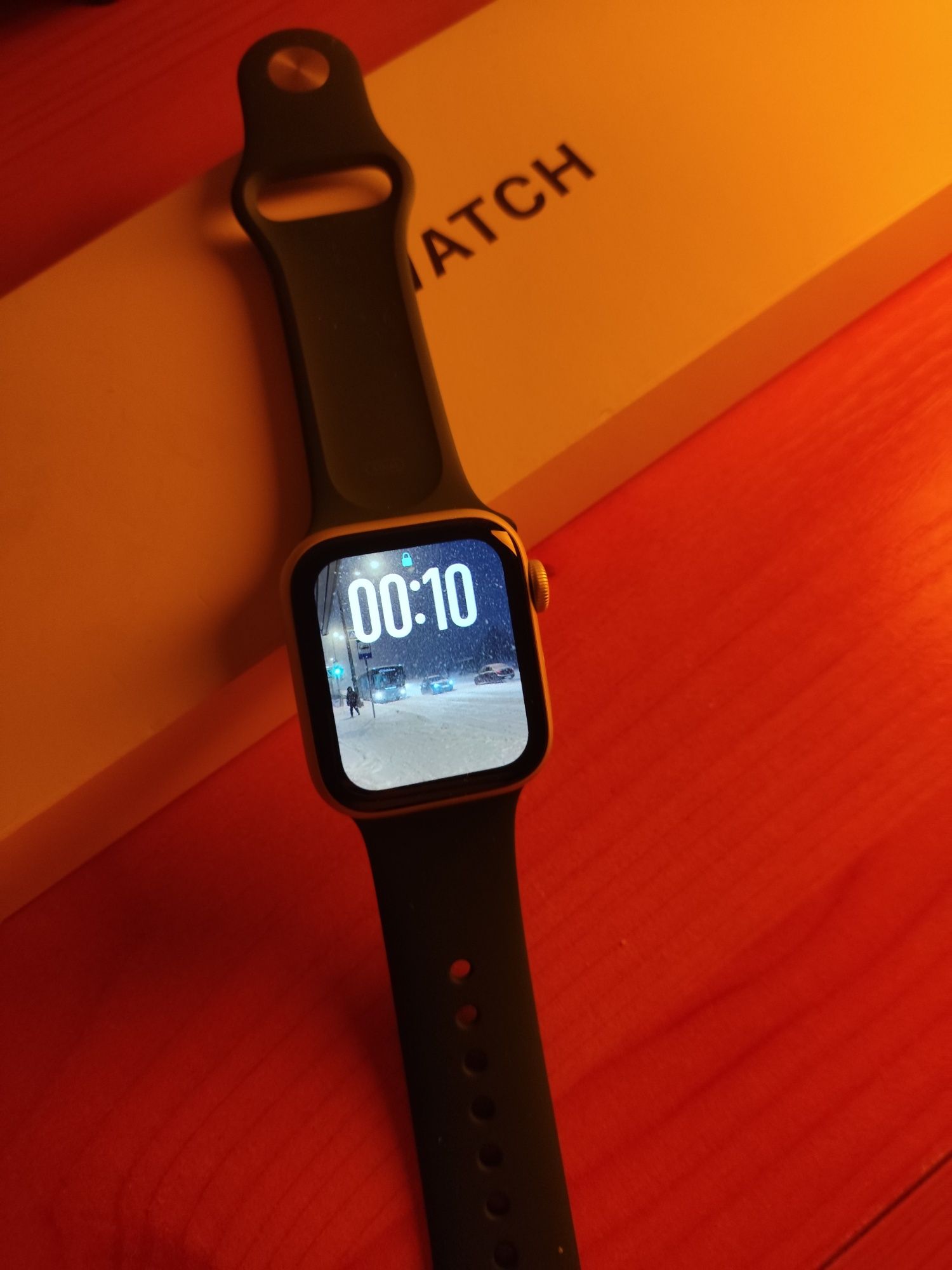 Apple watch SE (2-го поколения)