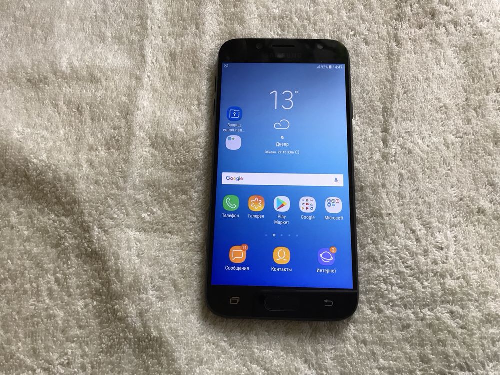 Samsung J7, 3/16GB. 5.5 дюйма. В отличом состоянии