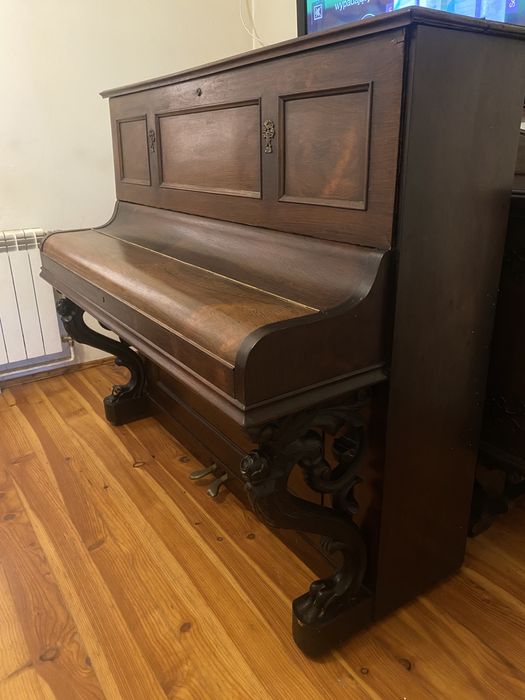 Zabytek Pianino przerobione na Barek